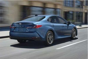 Jap Automakers Topic A Production Lower Warning