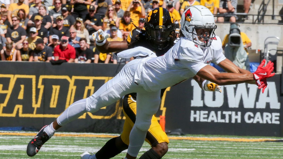 Wisconsin football reportedly sharp with productive FCS switch wide receiver
