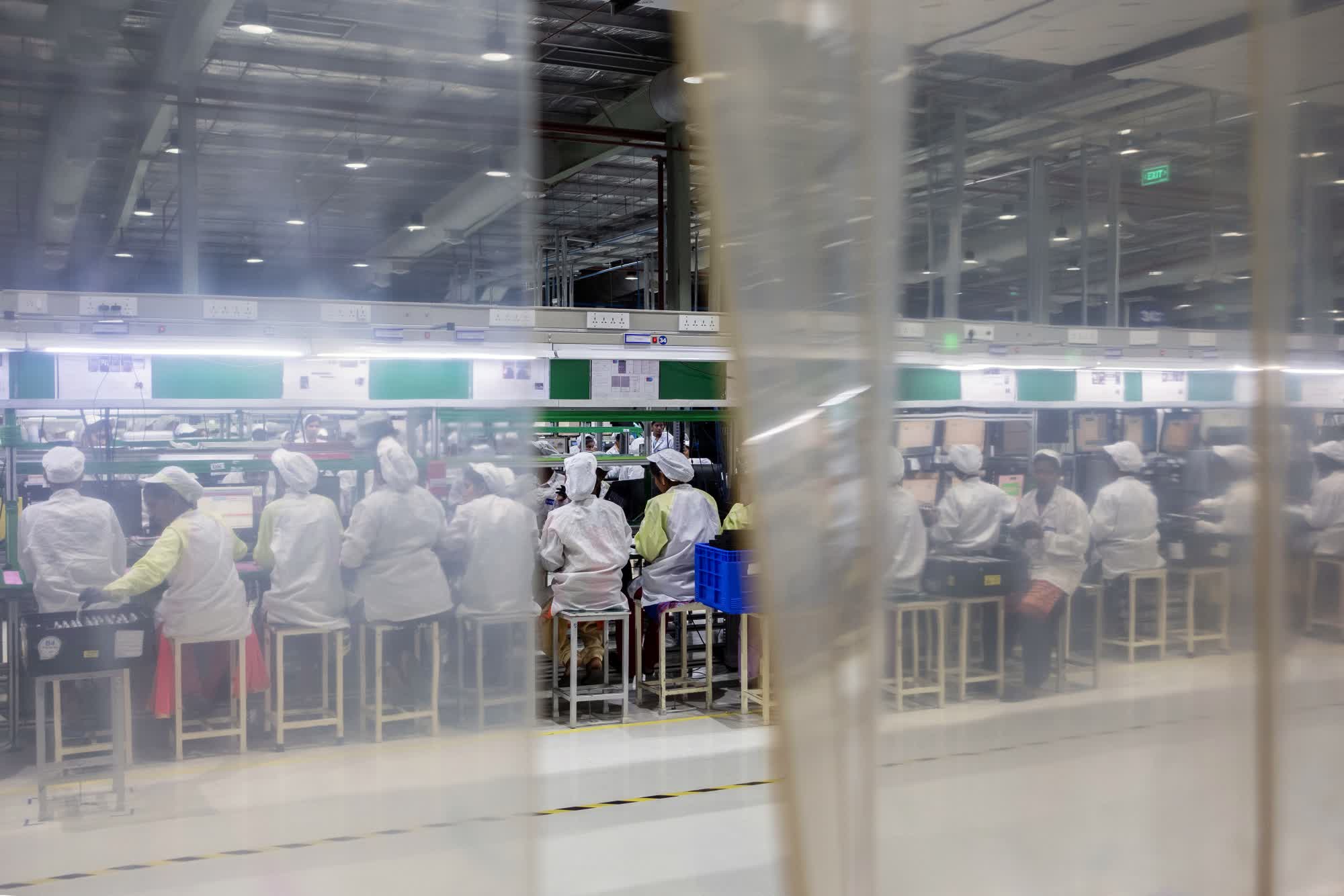 Apple races to shift iPhone production for the US to India by 2026