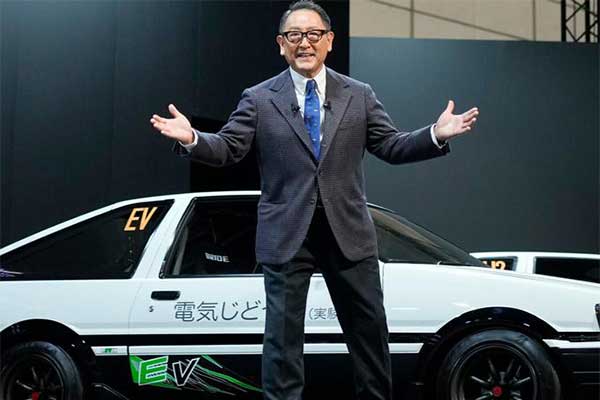 Akio Toyoda Believes Sport Autos Must Powered By An Interior Combustion Engine