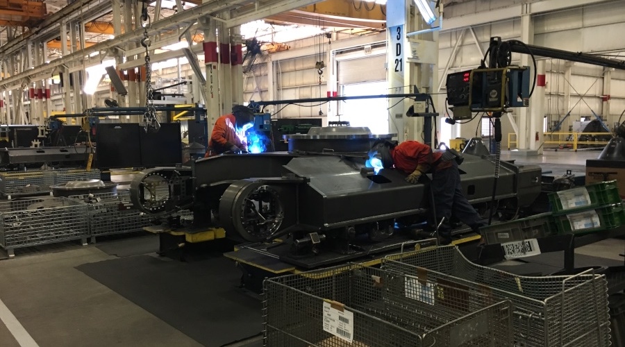 Deere, Volvo CE to Develop US Manufacturing of Construction Instruments