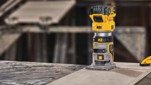 What Is A Comely Router And How Attain You Use It For Your Woodworking Initiatives?