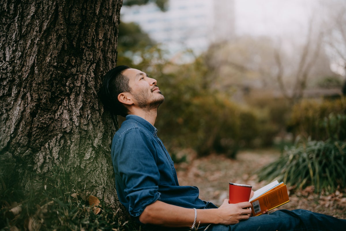 Largest Trial of Four-Day Workweek Finds Workers Are Happier and Feel Steady as Productive