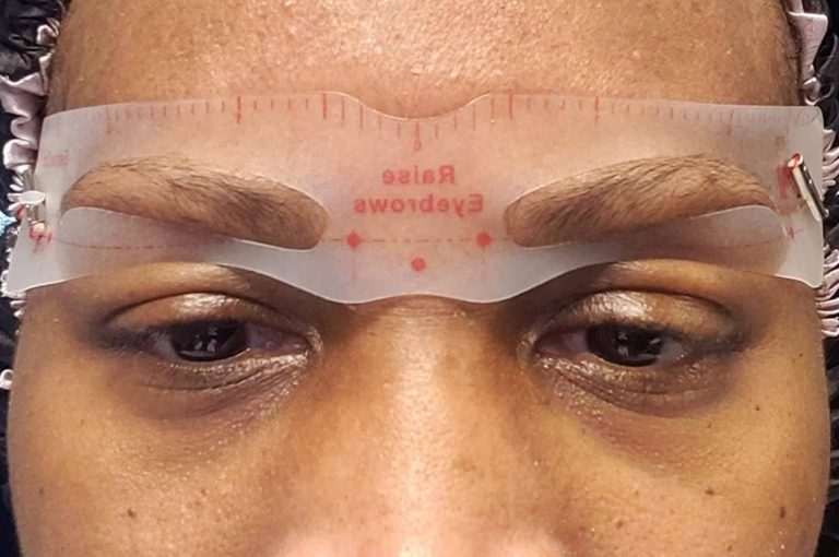 No, You Don’t Suck At Make-up — You Honest Want These 24 Products