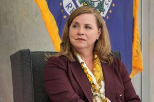 Fed’s Bowman suggests permitting central financial institution staff to like runt amounts of crypto products