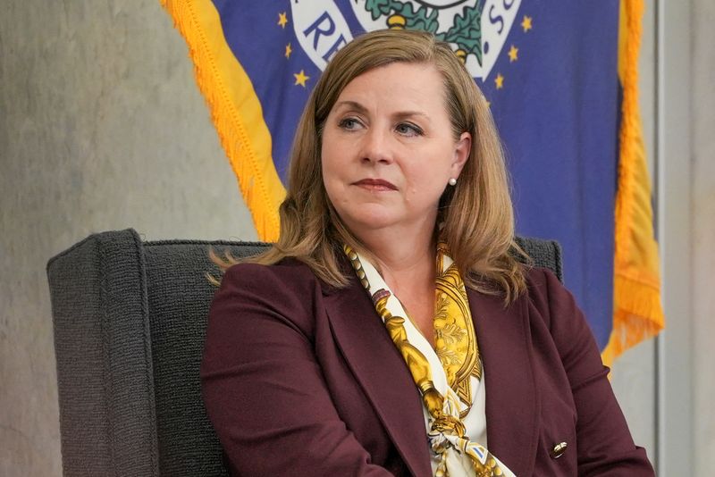 Fed’s Bowman suggests permitting central financial institution staff to like runt amounts of crypto products