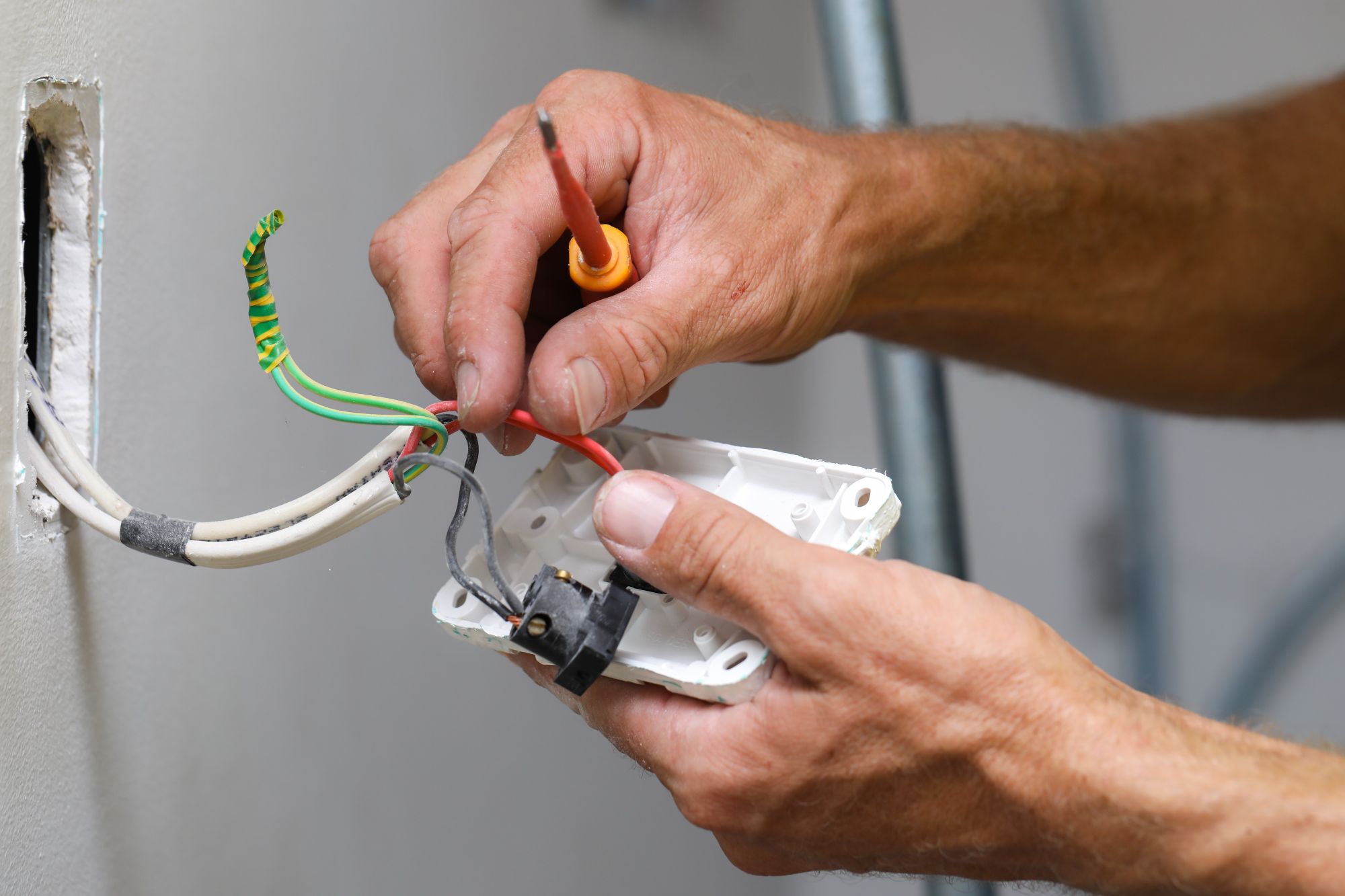 Recommendations to set up a clear light switch or dimmer