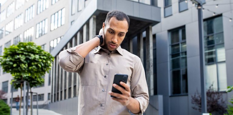 When psychological health apps turn out to be alarm engines: how digital ‘care’ can hijack our anxieties