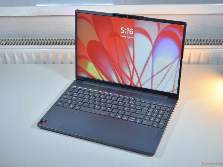 Lenovo IdeaPad Slim 3 with Snapdragon X chipset and touchscreen drops under $450