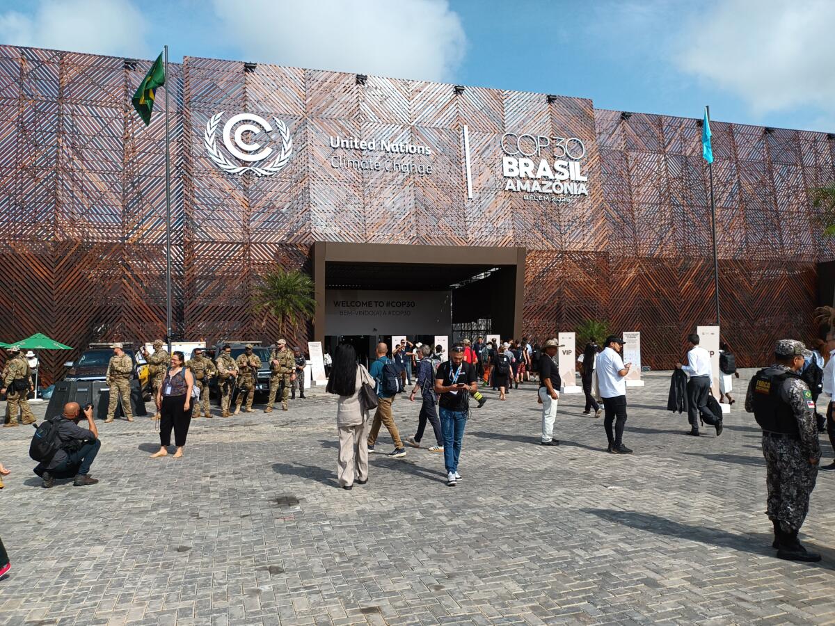 Cold or Warmth, A Disputed Roadmap to Leave Fossil Fuels In the support of in COP30