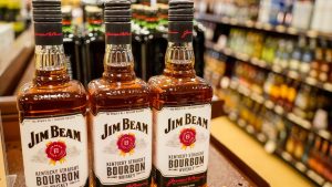 Jim Beam halts bourbon manufacturing at Kentucky distillery for a year