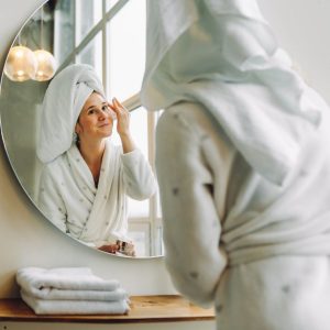 Skip Botox and Surgical treatment: High Skincare Merchandise for Company, Pleasing Pores and skin